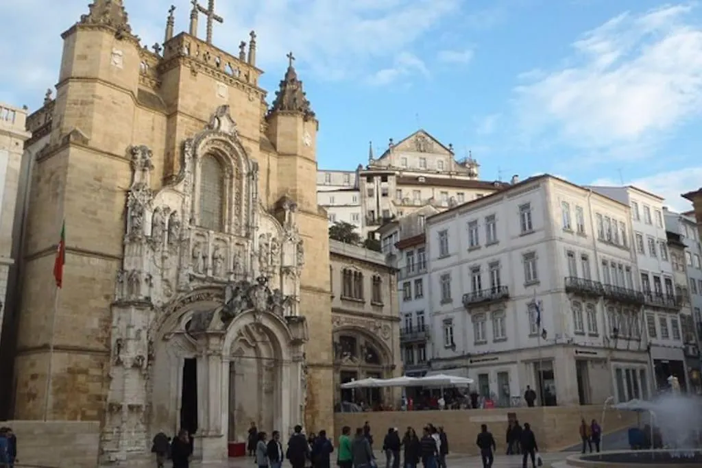 Easy Choice Home Coimbra Apartment